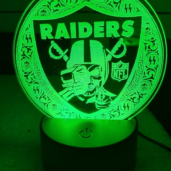 Raiders led desk lamp - Picture 2 of 9